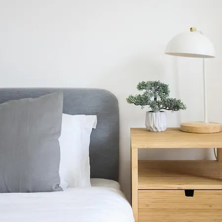 Blue By The River Lissabon