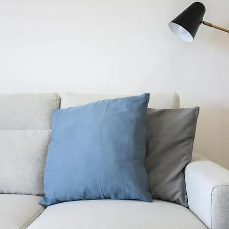 Apartment Blue By The River *