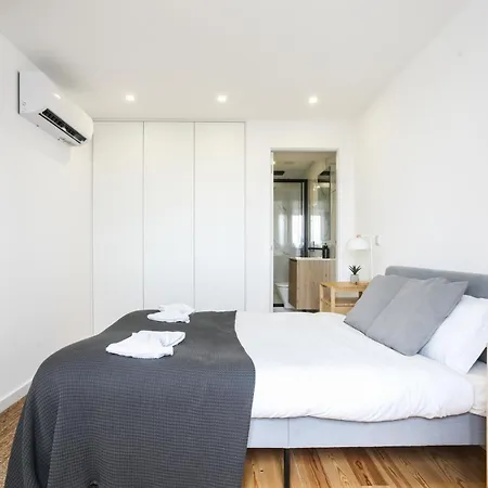 Blue By The River Appartement