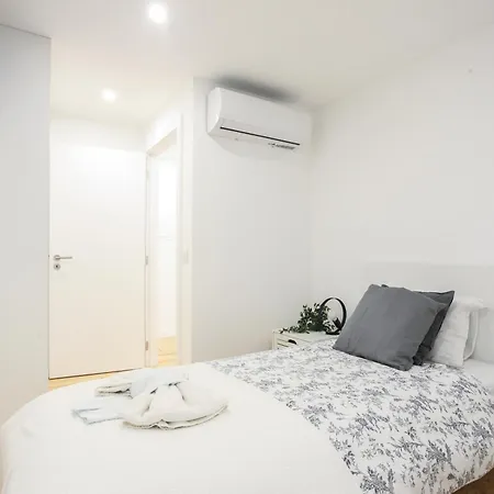 Blue By The River Apartamento